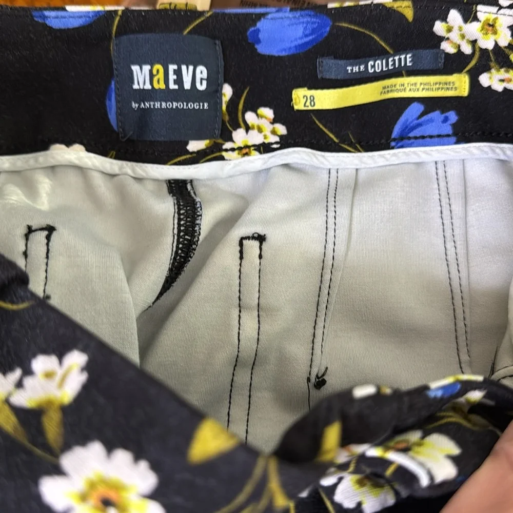 Maeve Black Floral Wide-Leg Cropped Trousers - Picture 6 of 7